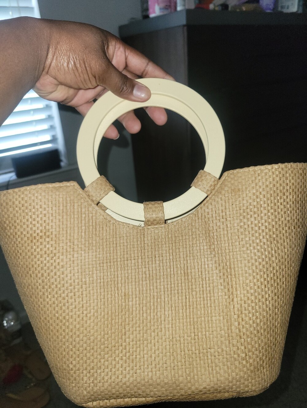 Handheld Straw Tote Bag with Cream Circular Handles